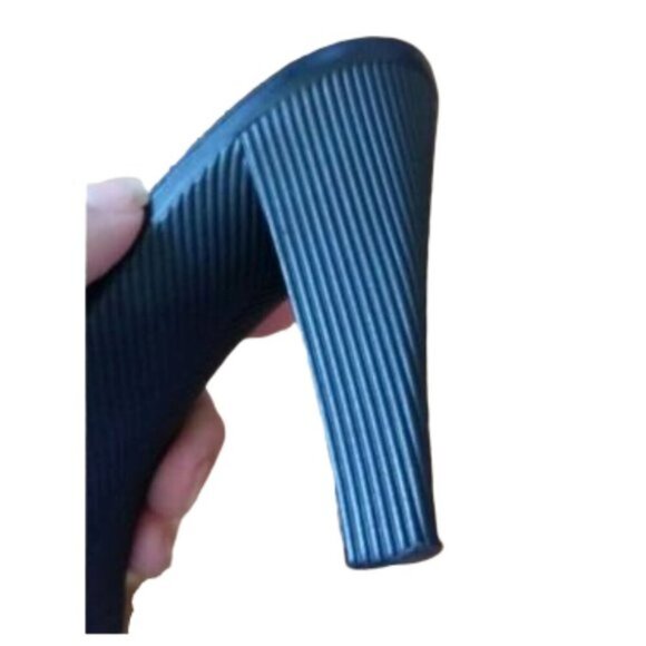 Vintage 90s Charles Jordan leather slides shoes heels sandals in hot pink - Picture 8 of 9